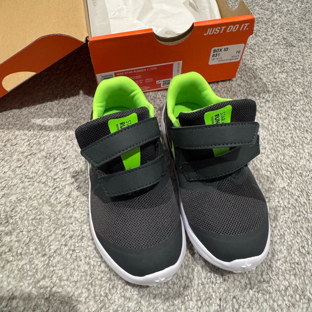 Nike Kids Black Sneakers with Neon Green Accents